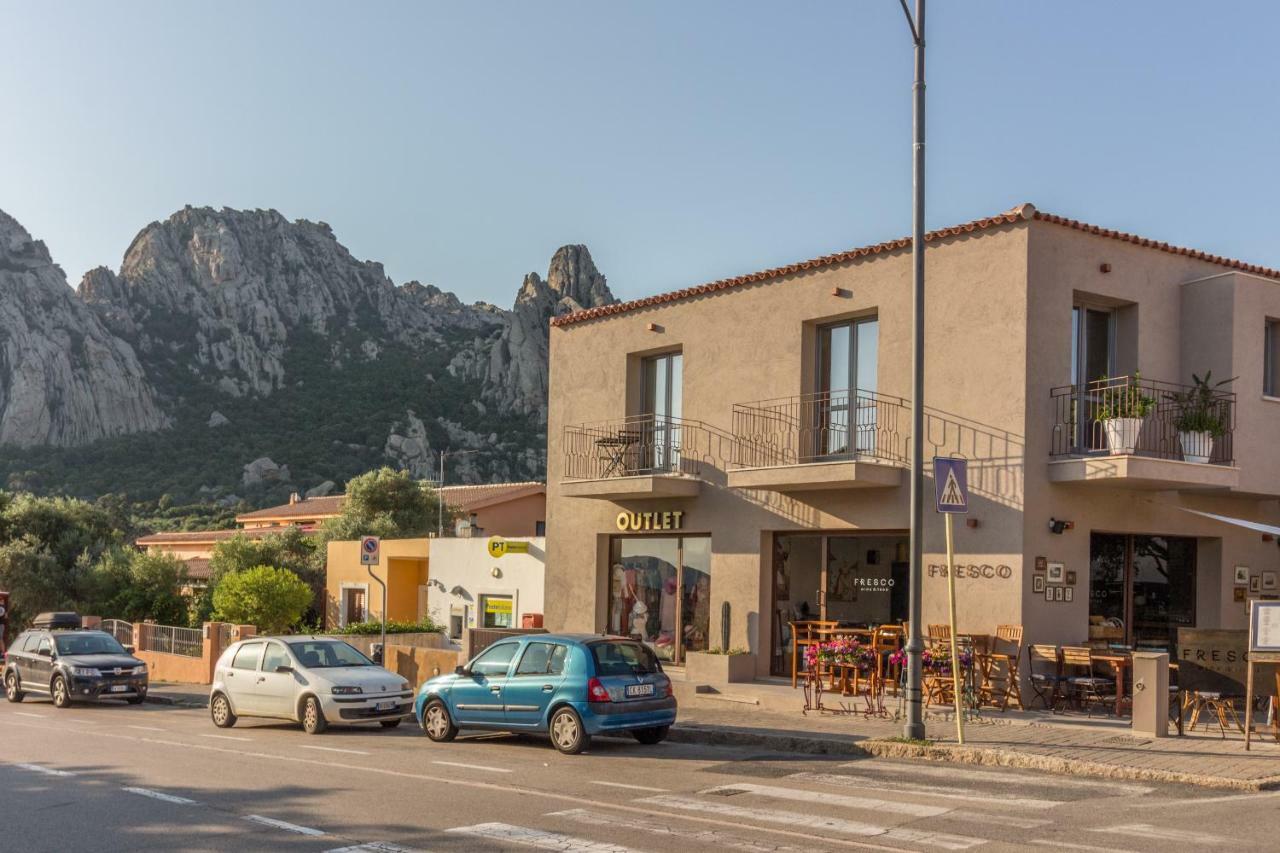 Appartement Petra Sarda à San Pantaleo Extérieur photo